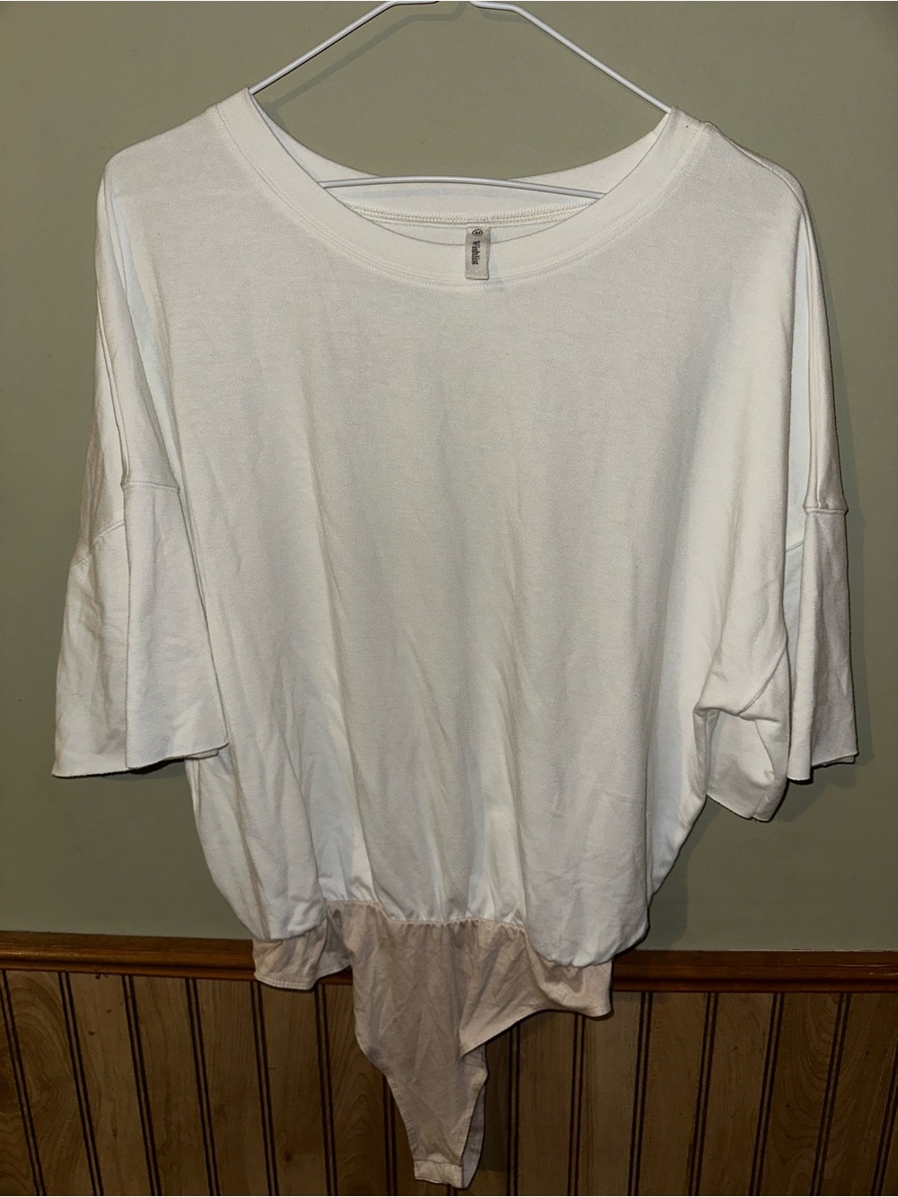 Wishlist White Short-Sleeve Scoop Bodysuit with Tan Trim